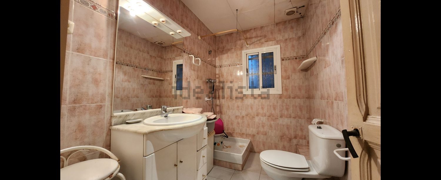 Chalet adosado en venta en calle de Sugranyes (20).jpg