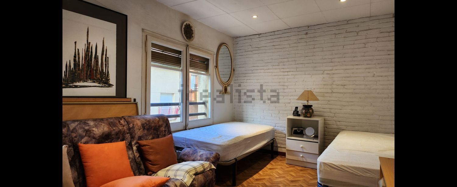 Chalet adosado en venta en calle de Sugranyes (34).jpg