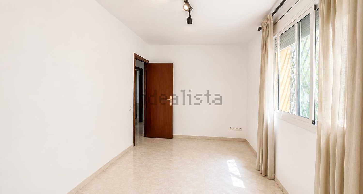 Piso en venta en Calle de l'Atlàntida (8).jpg