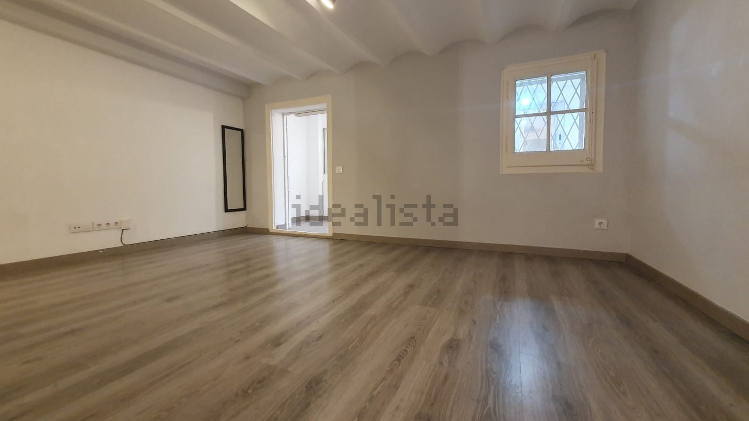 Piso en venta en Calle del Consell de Cent (5).jpg