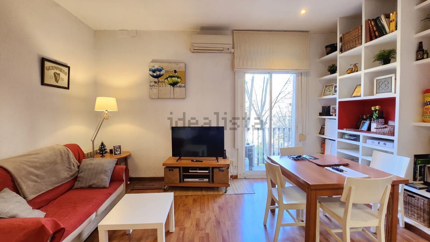 Piso en venta en Calle del Parlament (1).jpg