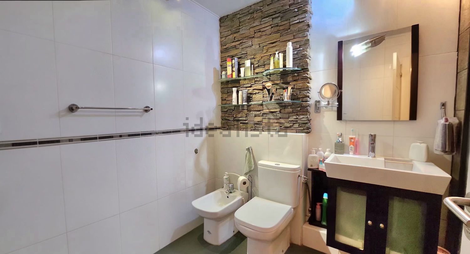 Piso en venta en Calle del Serrat (25).jpg