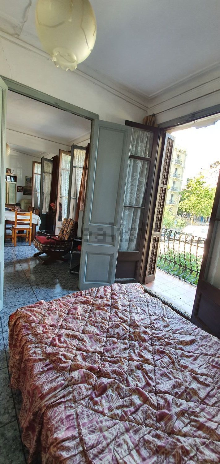 Piso en venta en calle del Comte d'Urgell (9).jpg