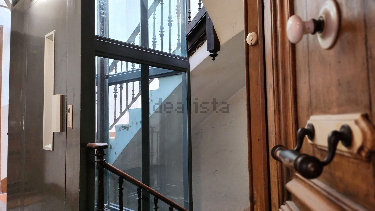 Piso en venta en calle dels Sombrerers (55).jpg