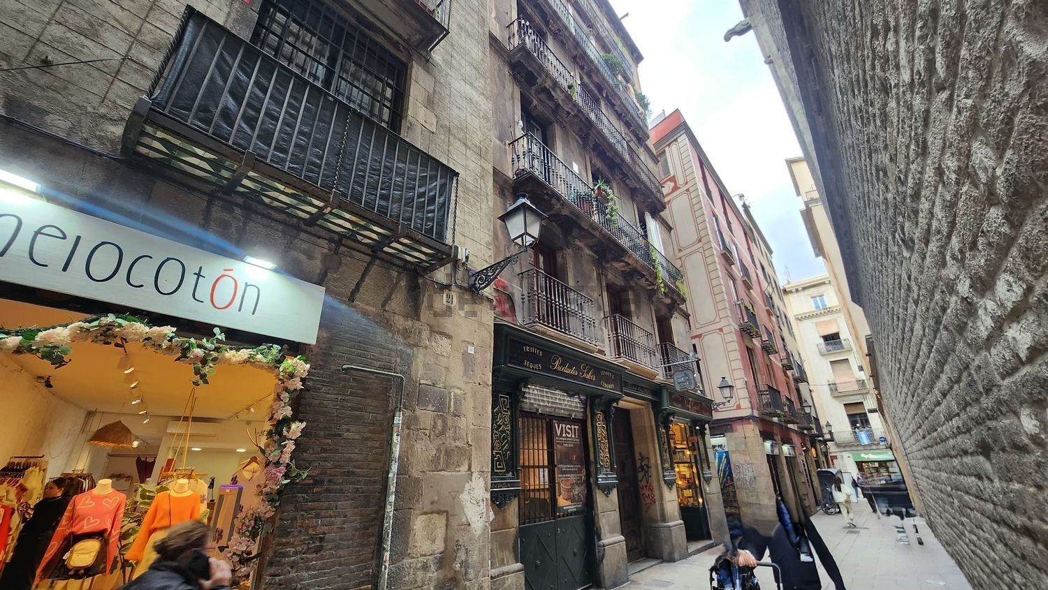 Piso en venta en calle dels Sombrerers (72).jpg