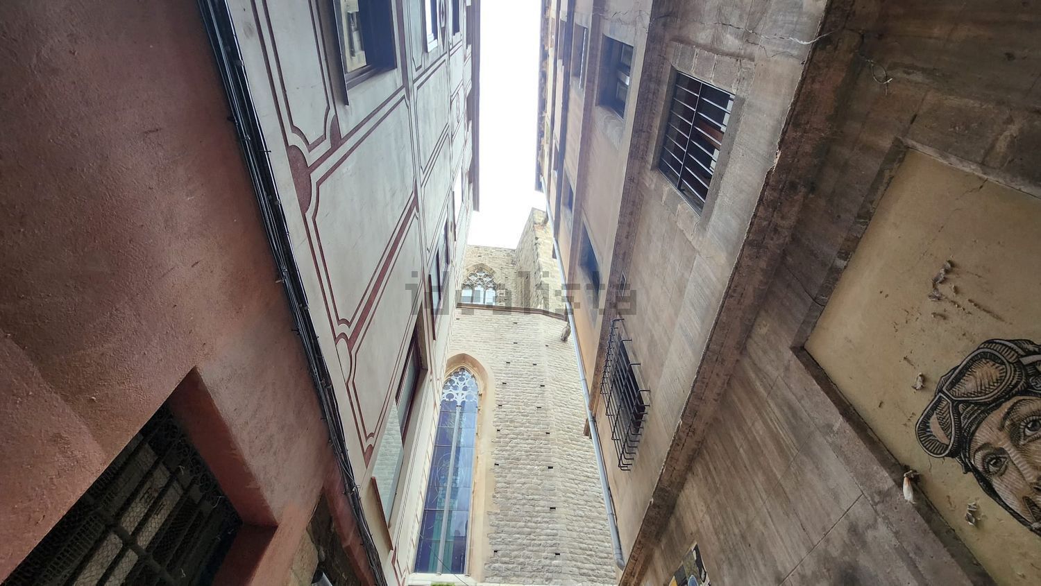 Piso en venta en calle dels Sombrerers (76).jpg