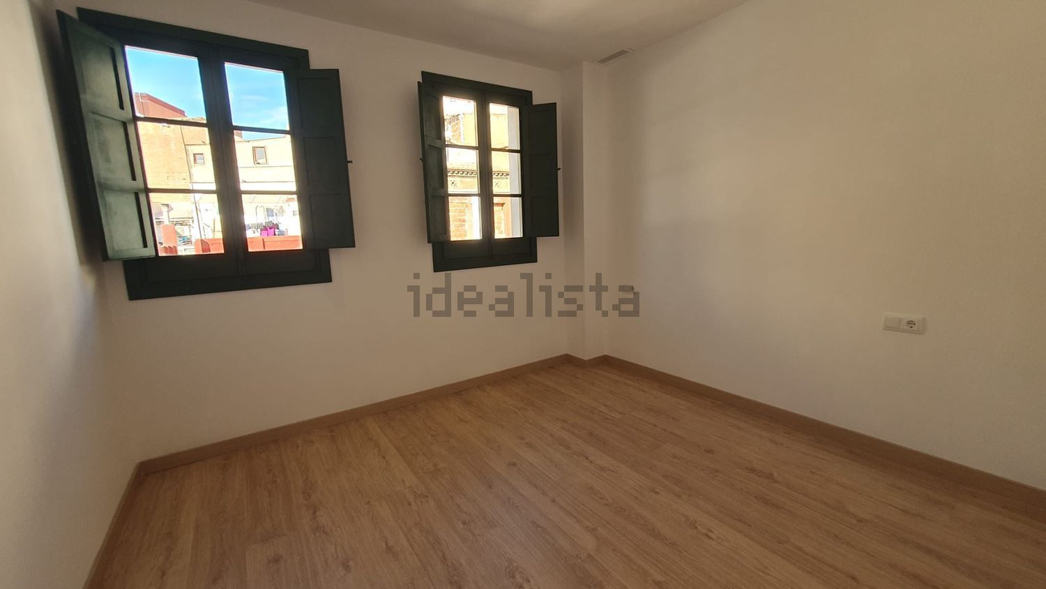 Chalet adosado en venta en calle l'Aviador Ruiz de Alda (22).jpg