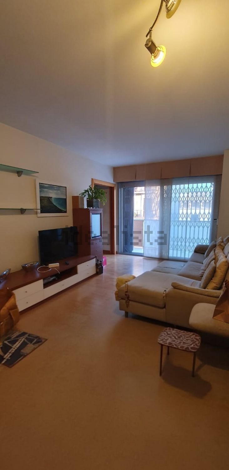 Piso en venta en Calle Josep Caralt (1).jpg