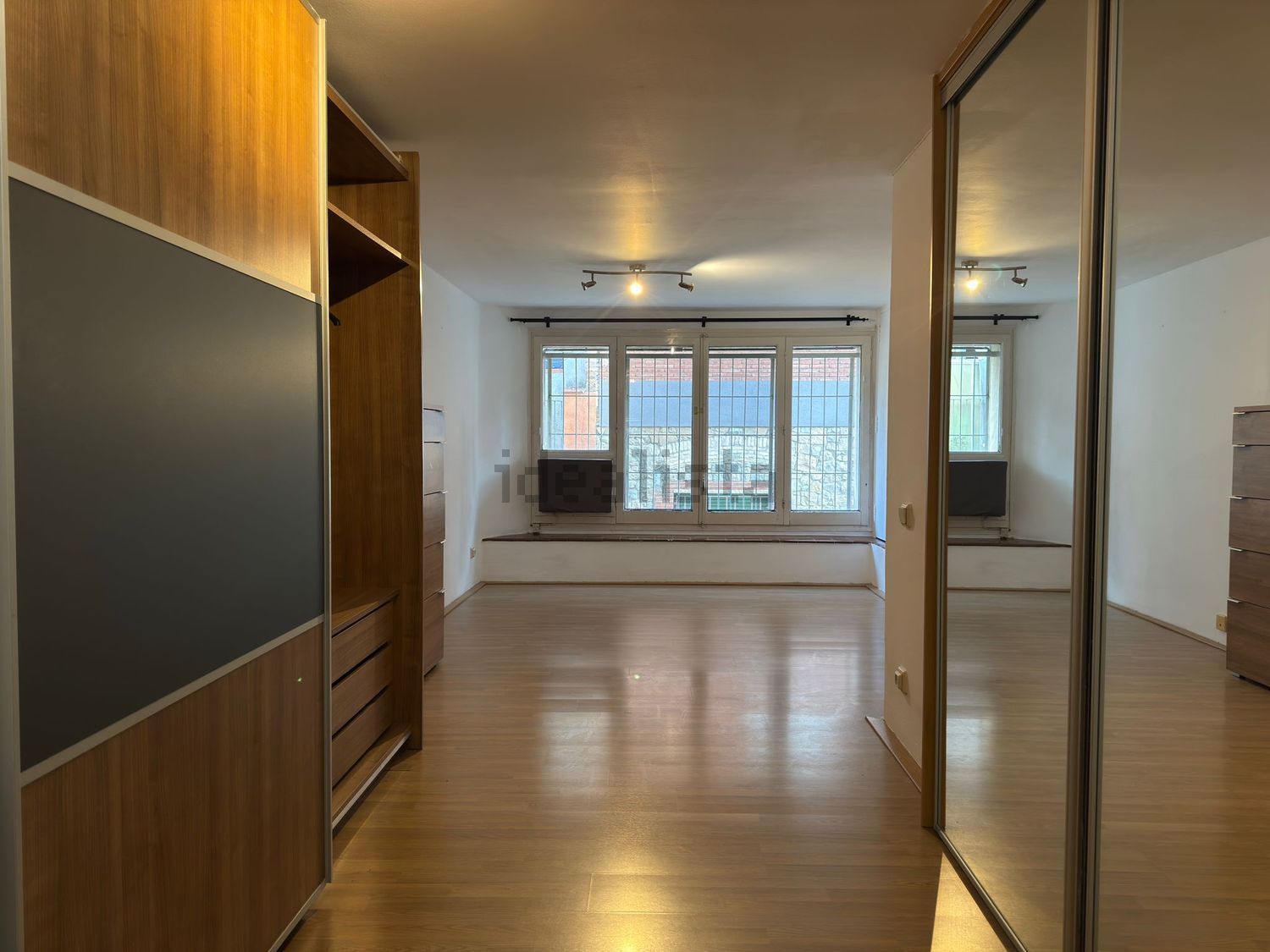 Piso en venta en Calle de Sant Benet (13).jpg