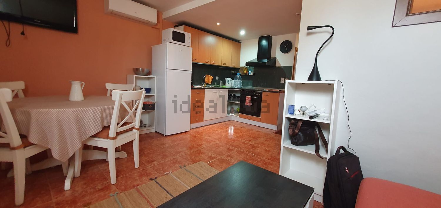 Piso en venta en Calle de Sant Pere Mitjà (1).jpg