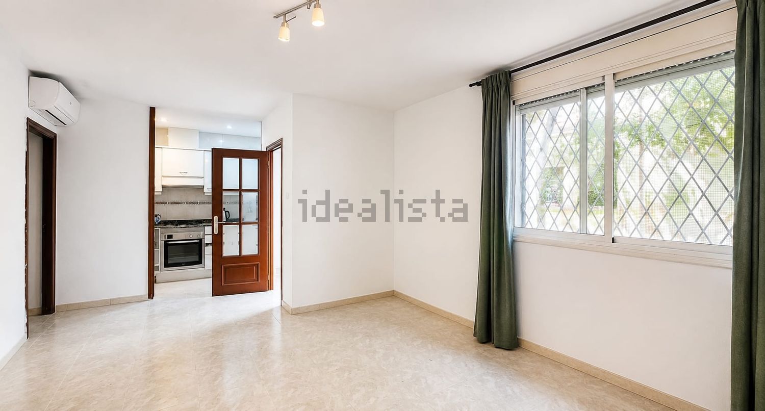 Piso en venta en Calle de l'Atlàntida (2).jpg