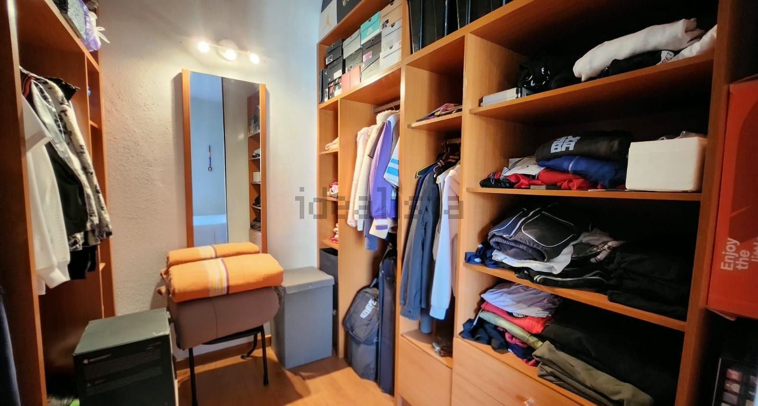 Piso en venta en Calle del Parlament (11).jpg