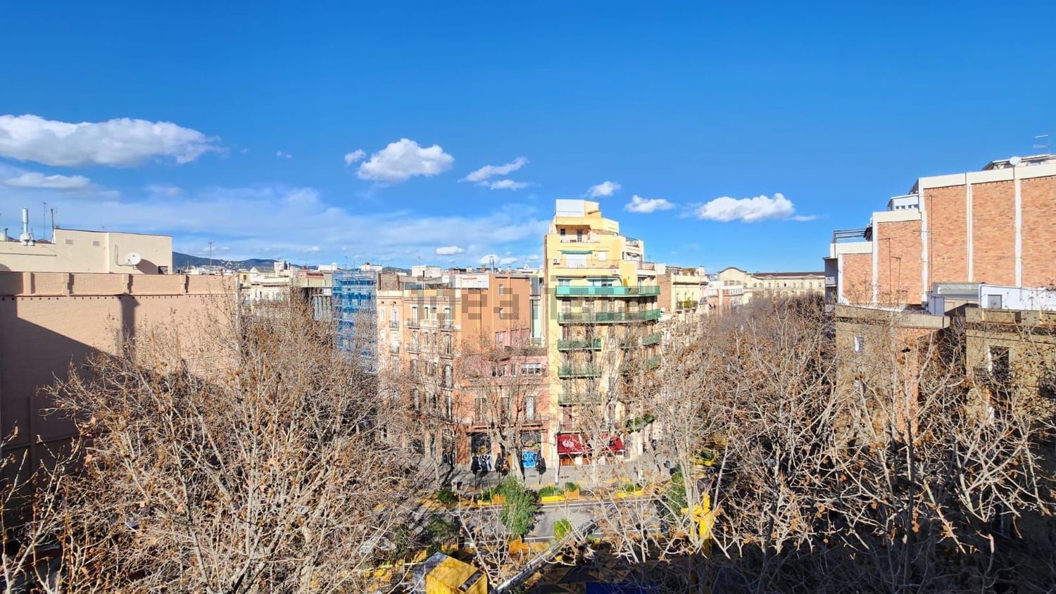 Piso en venta en Calle del Parlament (28)-2196-3.jpg