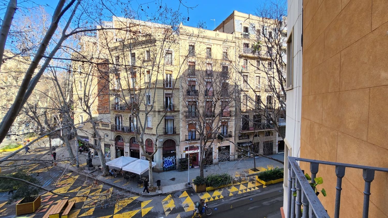 Piso en venta en Calle del Parlament (7).jpg