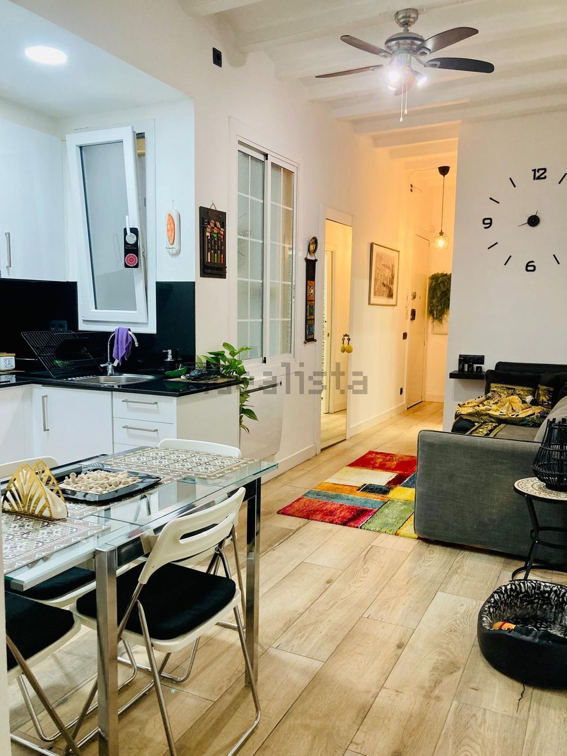 Piso en venta en El Raval (2).jpg