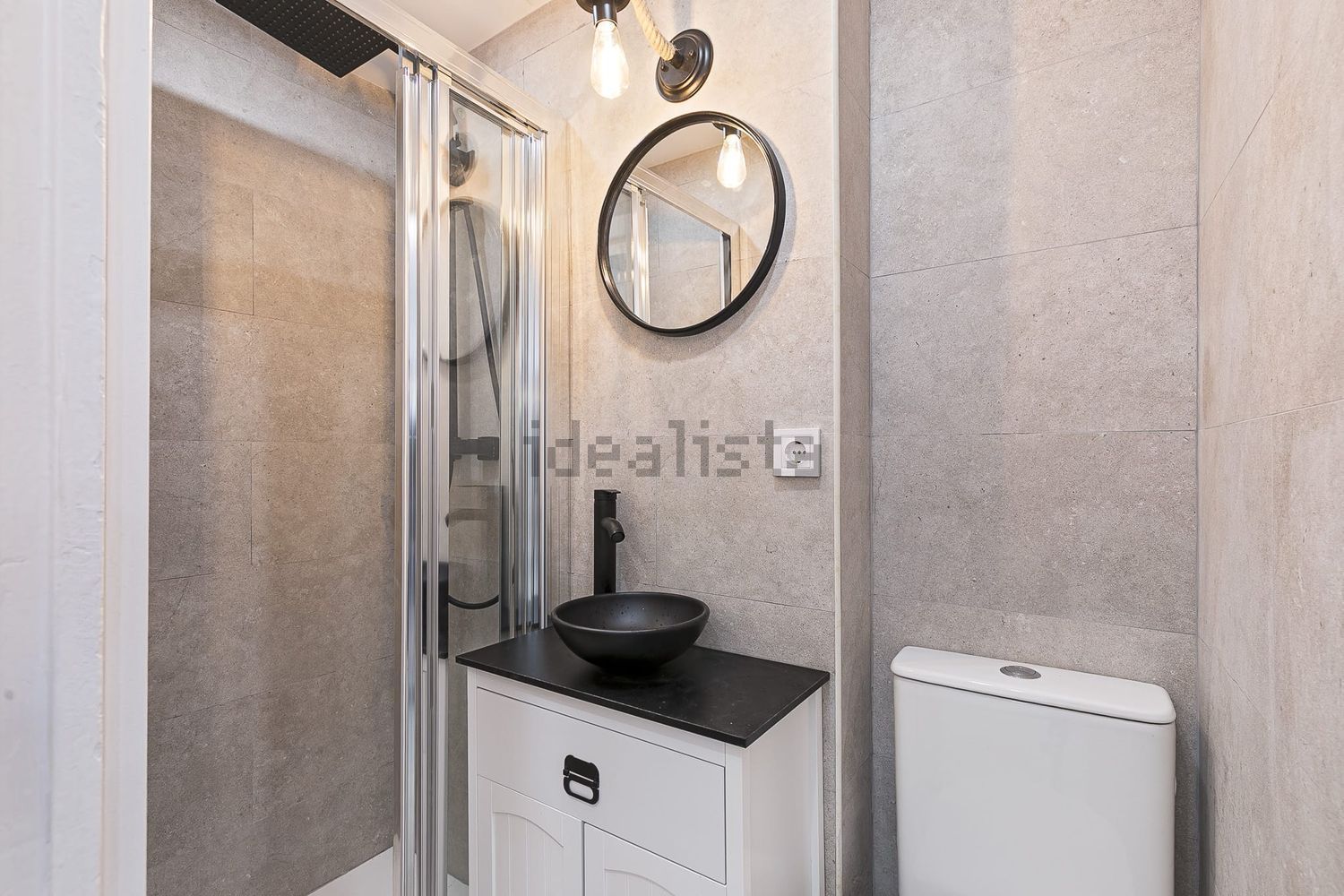 Piso en venta en calle d'En Tarròs (17).jpg