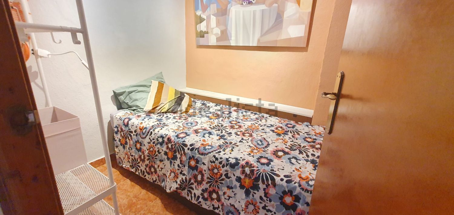 iso en venta en Calle de Sant Pere Mitjà (7).jpg